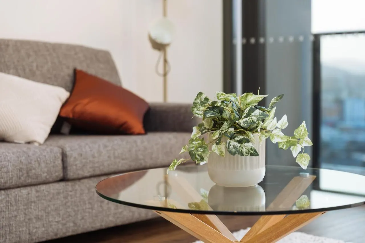 Airtrip Apartments At South Brisbane Australia